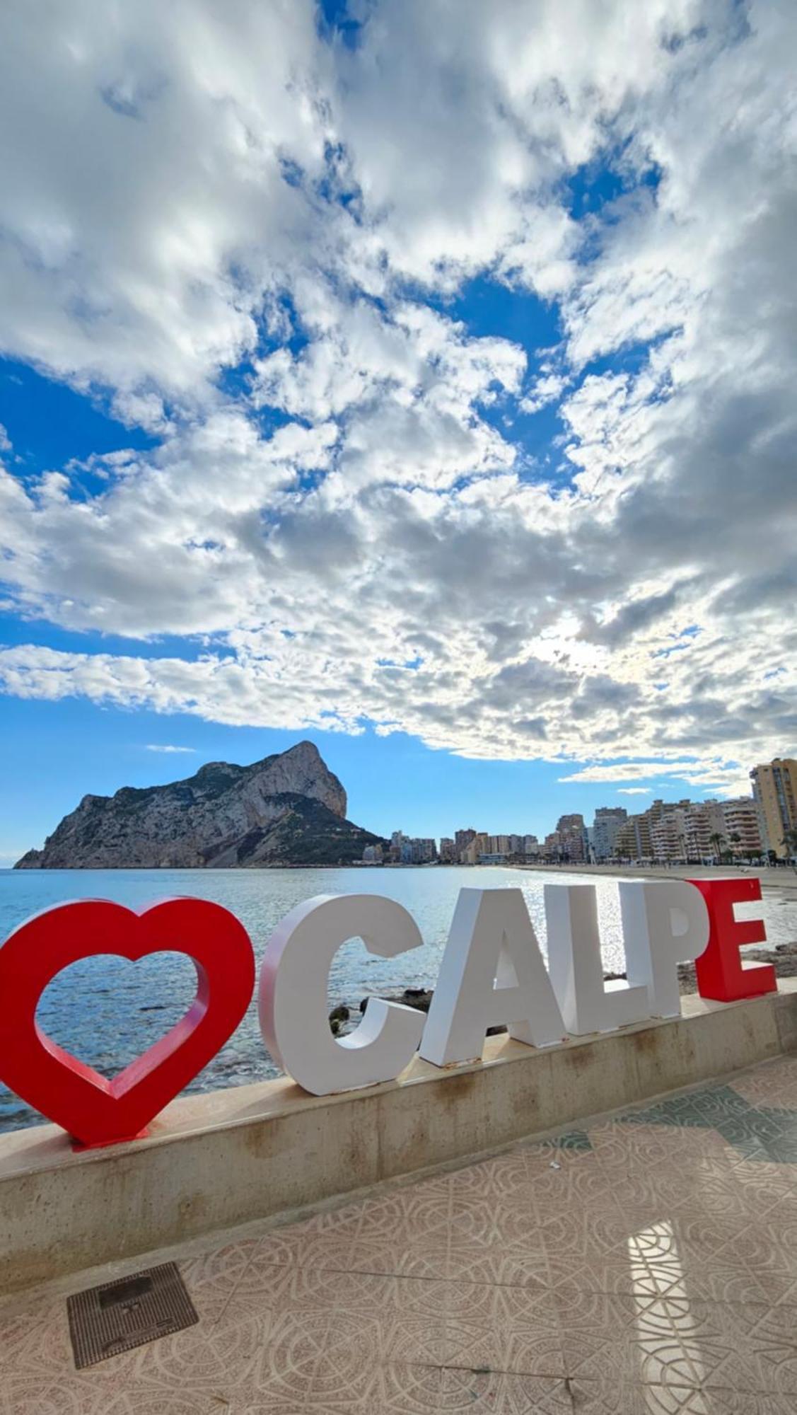 Esmeralda Suites Sunrise Con Piscina Calpe Exterior photo